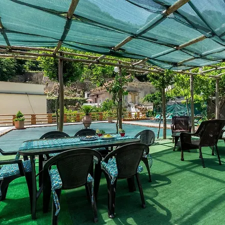 بيت للعطل Casa Chiarito